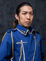 真鍋恭輔